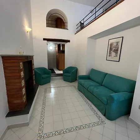 Antico Palazzo Scala Appartamento *