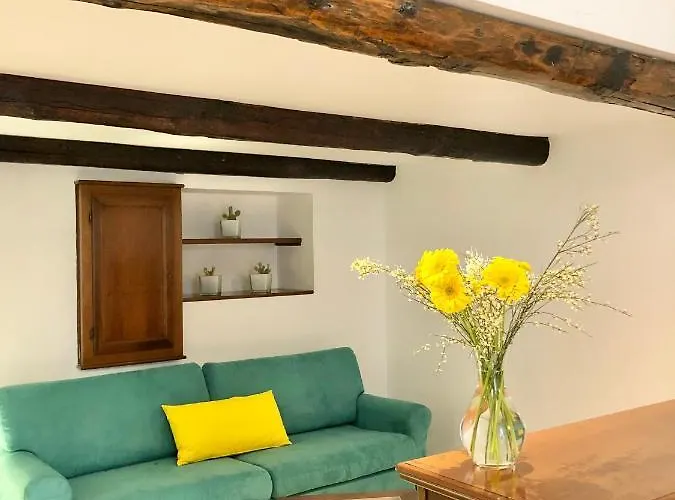 Antico Palazzo Scala * סורנטו