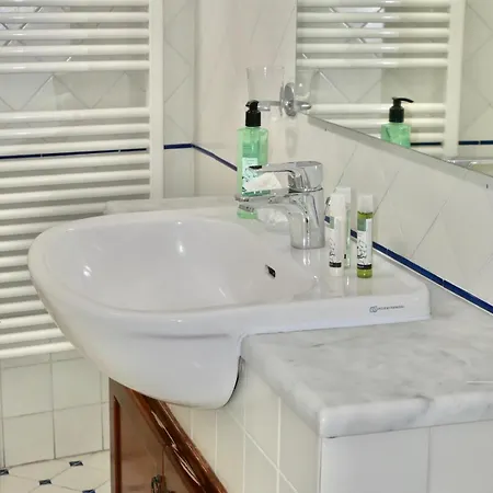 Antico Palazzo Scala Appartement *