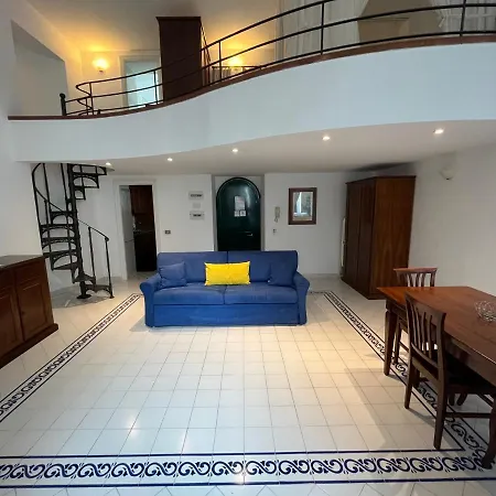 Antico Palazzo Scala