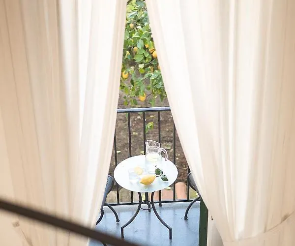 Antico Palazzo Scala * Sorrente