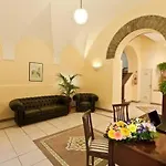 Apartment Antico Palazzo Scala *