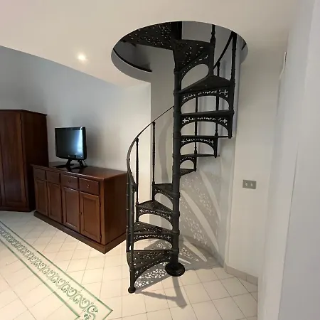 Apartman Antico Palazzo Scala *