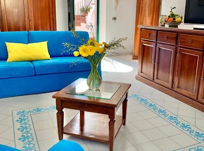 Antico Palazzo Scala Apartment *